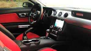 RENT FORD MUSTANG ECOBOOST CONVERTIBLE V4-pic_3