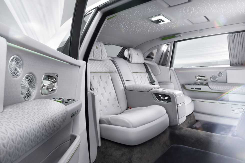 2022 BRAND NEW ROLLS ROYCE PHANTOM BESPOKE | GCC | DEALER WARRANTY SERVICE | INDIVIDUAL SEATS-pic_5