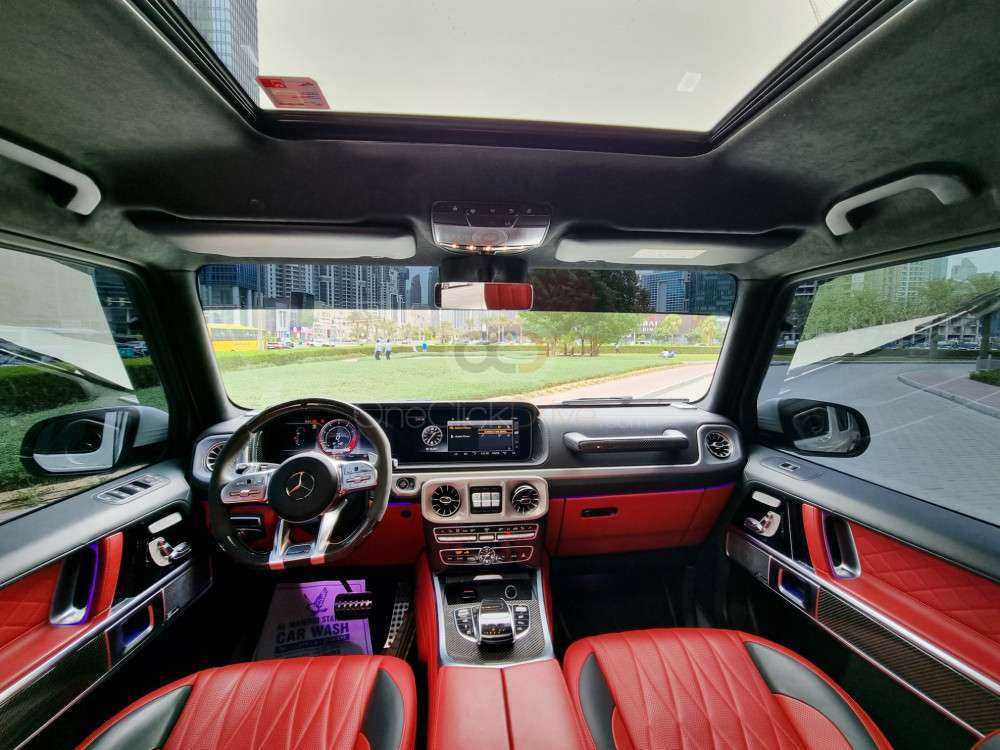 Rent Pearl White Mercedes Benz AMG G63 2019 in Dubai-pic_3