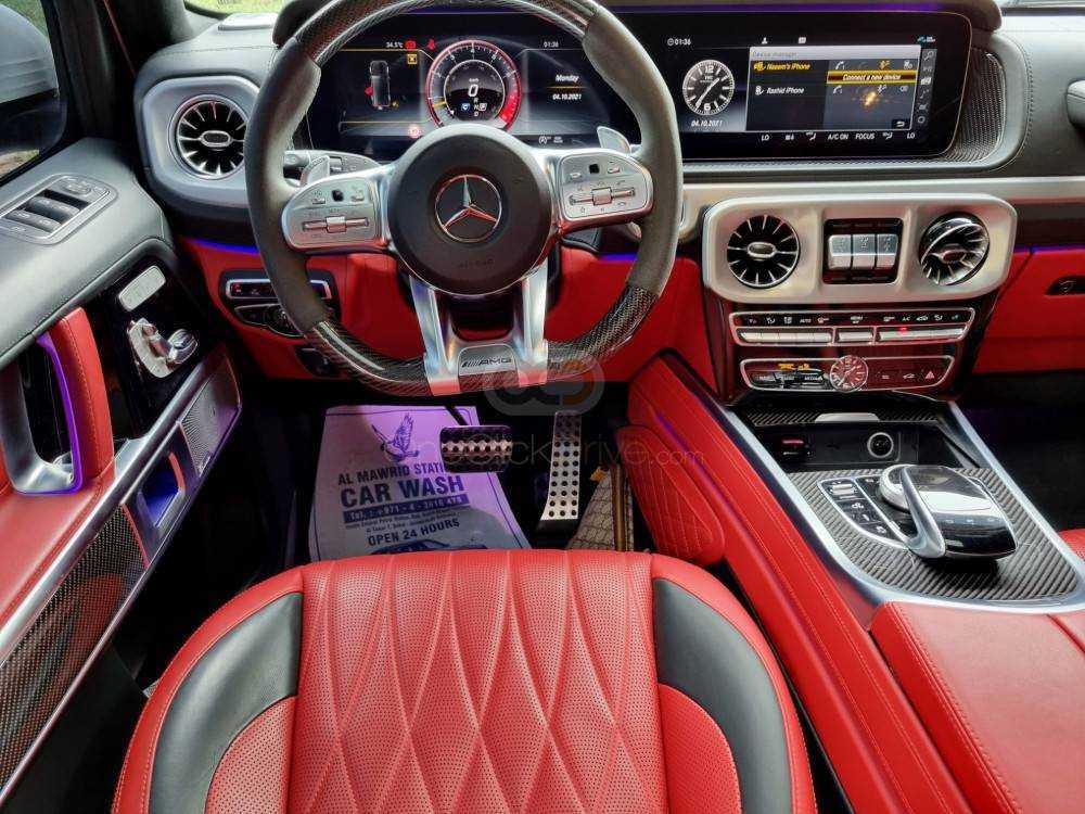 Rent Pearl White Mercedes Benz AMG G63 2019 in Dubai-pic_2