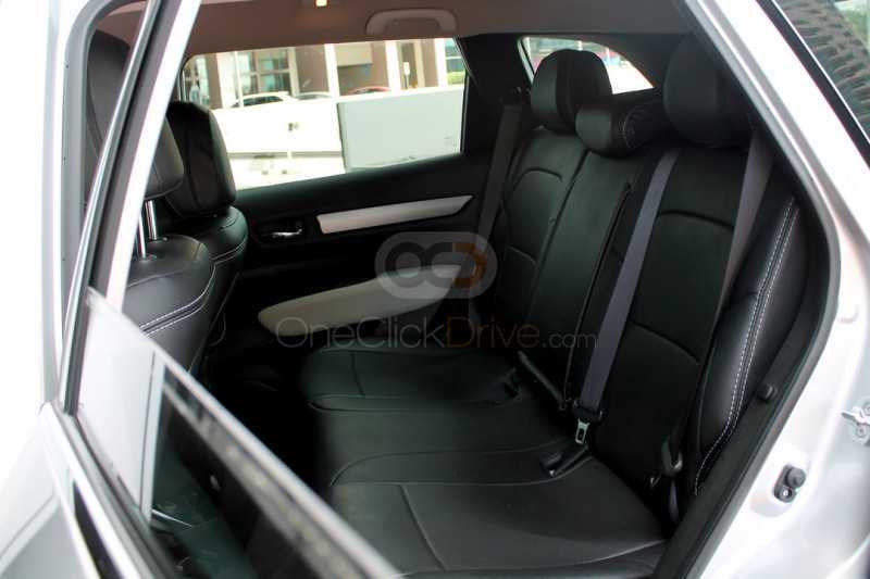 Rent Renault Koleos 2019 in Dubai - Luxury SUV-pic_4