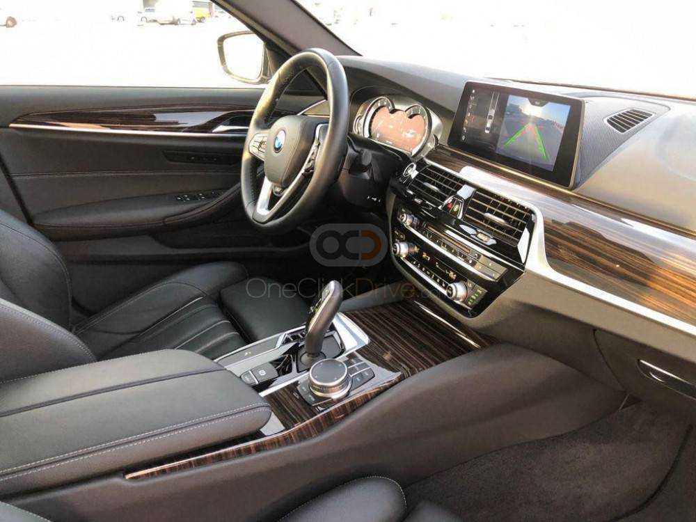 RENT BMW 530I 2019 IN DUBAI-pic_2