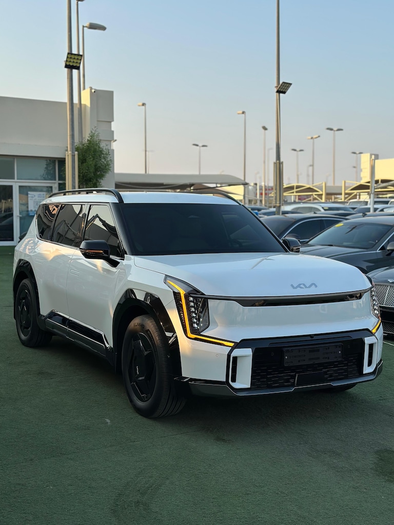 Kia EV9 GT-Line-pic_1