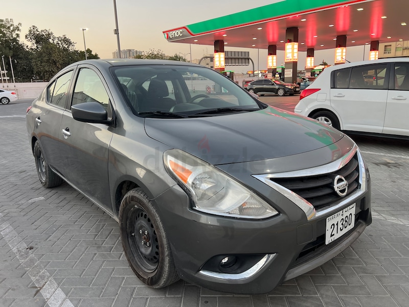 Nissan Versa SV-pic_2