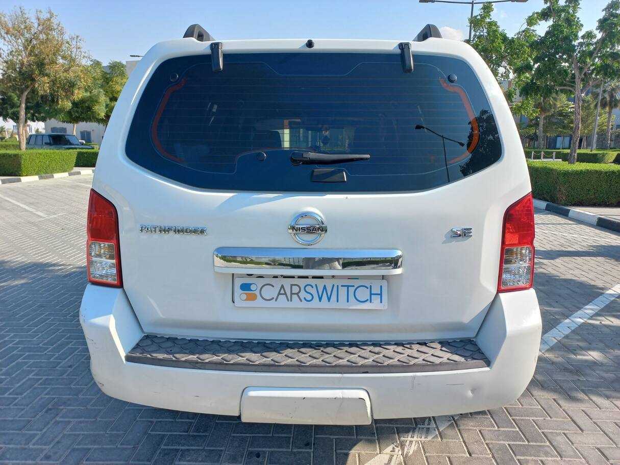 Nissan Pathfinder SE Rental-pic_5